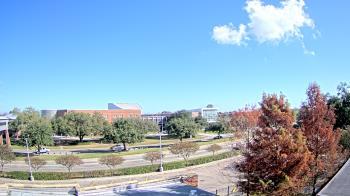 Weather camera view of Chalmette HS.