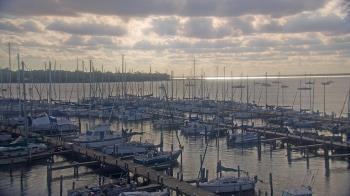 Weather camera view of Mandarin Holiday Marina.