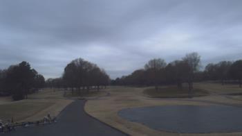 Weather camera view of Windyke Country Club.