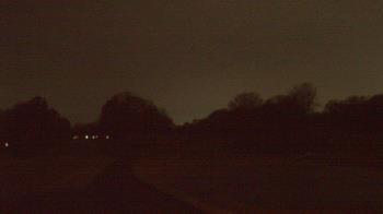 Weather camera view of Windyke Country Club.