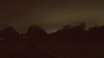 Weather camera view of Windyke Country Club.