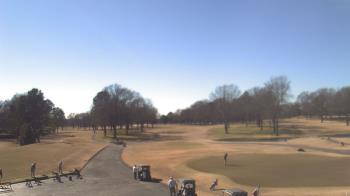 Weather camera view of Windyke Country Club.