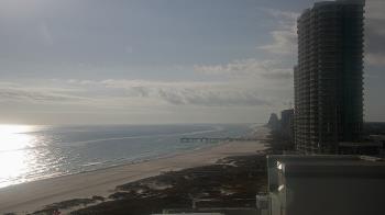 Weather camera view of Island House Hotel.