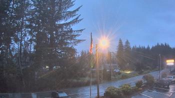 Weather camera view of Wishkah Valley School.