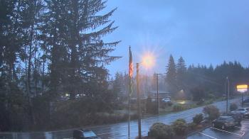 Weather camera view of Wishkah Valley School.