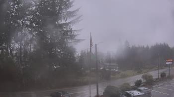 Weather camera view of Wishkah Valley School.