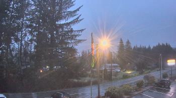 Weather camera view of Wishkah Valley School.