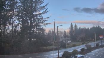 Weather camera view of Wishkah Valley School.