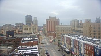 Weather camera view of Akron Beacon Journal.