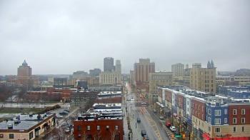 Weather camera view of Akron Beacon Journal.