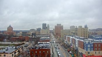 Weather camera view of Akron Beacon Journal.