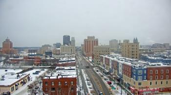 Weather camera view of Akron Beacon Journal.