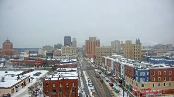 Weather camera view of Akron Beacon Journal.