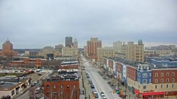 Weather camera view of Akron Beacon Journal.