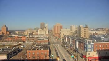 Weather camera view of Akron Beacon Journal.