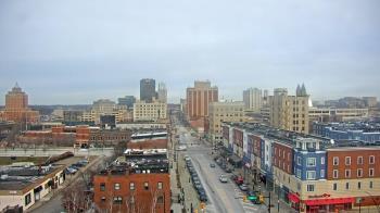 Weather camera view of Akron Beacon Journal.