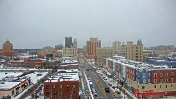 Weather camera view of Akron Beacon Journal.