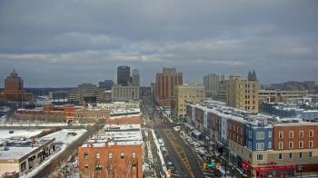 Weather camera view of Akron Beacon Journal.