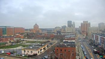 Weather camera view of Akron Beacon Journal.