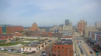 Weather camera view of Akron Beacon Journal.