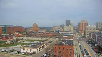 Weather camera view of Akron Beacon Journal.