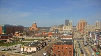 Weather camera view of Akron Beacon Journal.