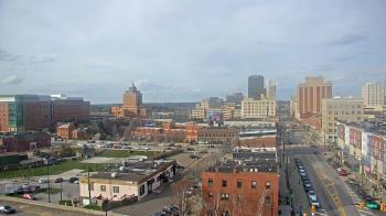 Weather camera view of Akron Beacon Journal.