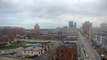 Weather camera view of Akron Beacon Journal.