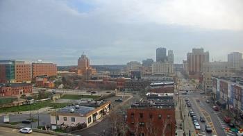 Weather camera view of Akron Beacon Journal.