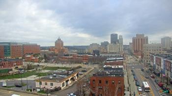 Weather camera view of Akron Beacon Journal.