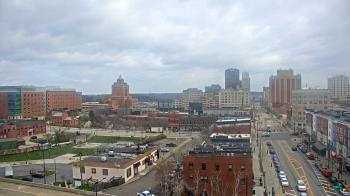 Weather camera view of Akron Beacon Journal.