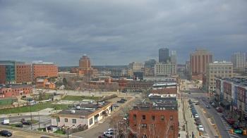 Weather camera view of Akron Beacon Journal.