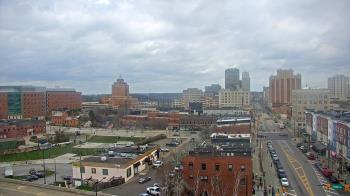 Weather camera view of Akron Beacon Journal.