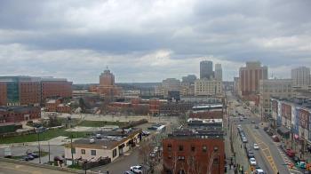 Weather camera view of Akron Beacon Journal.