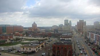 Weather camera view of Akron Beacon Journal.