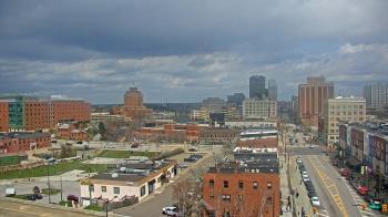 Weather camera view of Akron Beacon Journal.