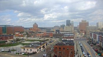 Weather camera view of Akron Beacon Journal.