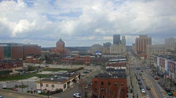 Weather camera view of Akron Beacon Journal.