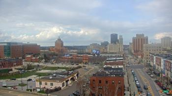 Weather camera view of Akron Beacon Journal.