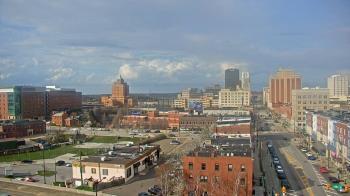 Weather camera view of Akron Beacon Journal.