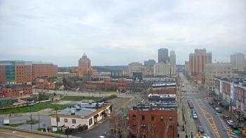 Weather camera view of Akron Beacon Journal.