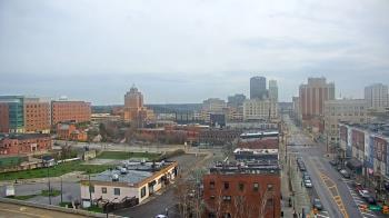Weather camera view of Akron Beacon Journal.