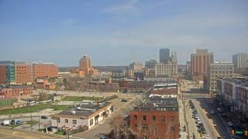 Weather camera view of Akron Beacon Journal.