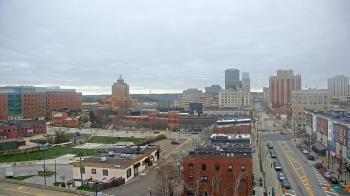 Weather camera view of Akron Beacon Journal.