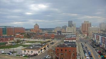 Weather camera view of Akron Beacon Journal.