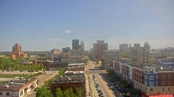 Weather camera view of Akron Beacon Journal.