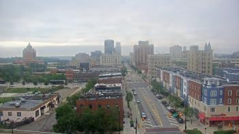 Weather camera view of Akron Beacon Journal.
