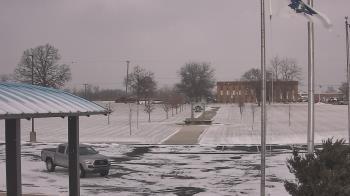 Weather camera view of Adrian Public Schools.