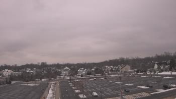 Weather camera view of Willard Intermediate School.