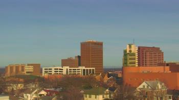 Weather camera view of Shangri La Resort.